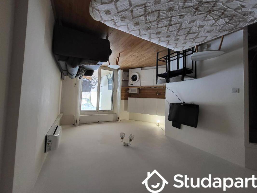 Appartement 1 pièce 25 m² · à Cannes · 25 m² · 770 €/mois