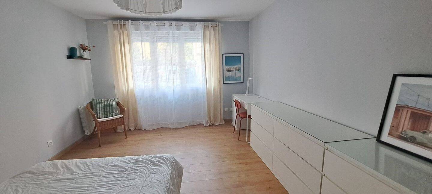 Appartement 2 pièces 55 m² · à Lyon 8ème Arrondissement · 55 m² · 1 070 €