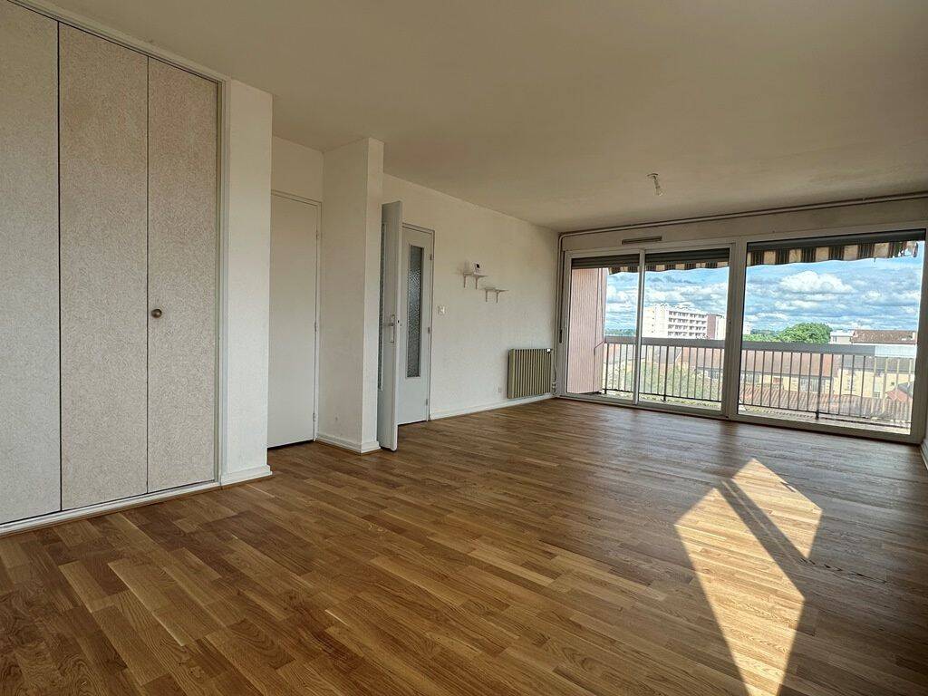Appartement 3 pièces 61 m² · à Villefranche-sur-Saône · 61 m² · 749 €
