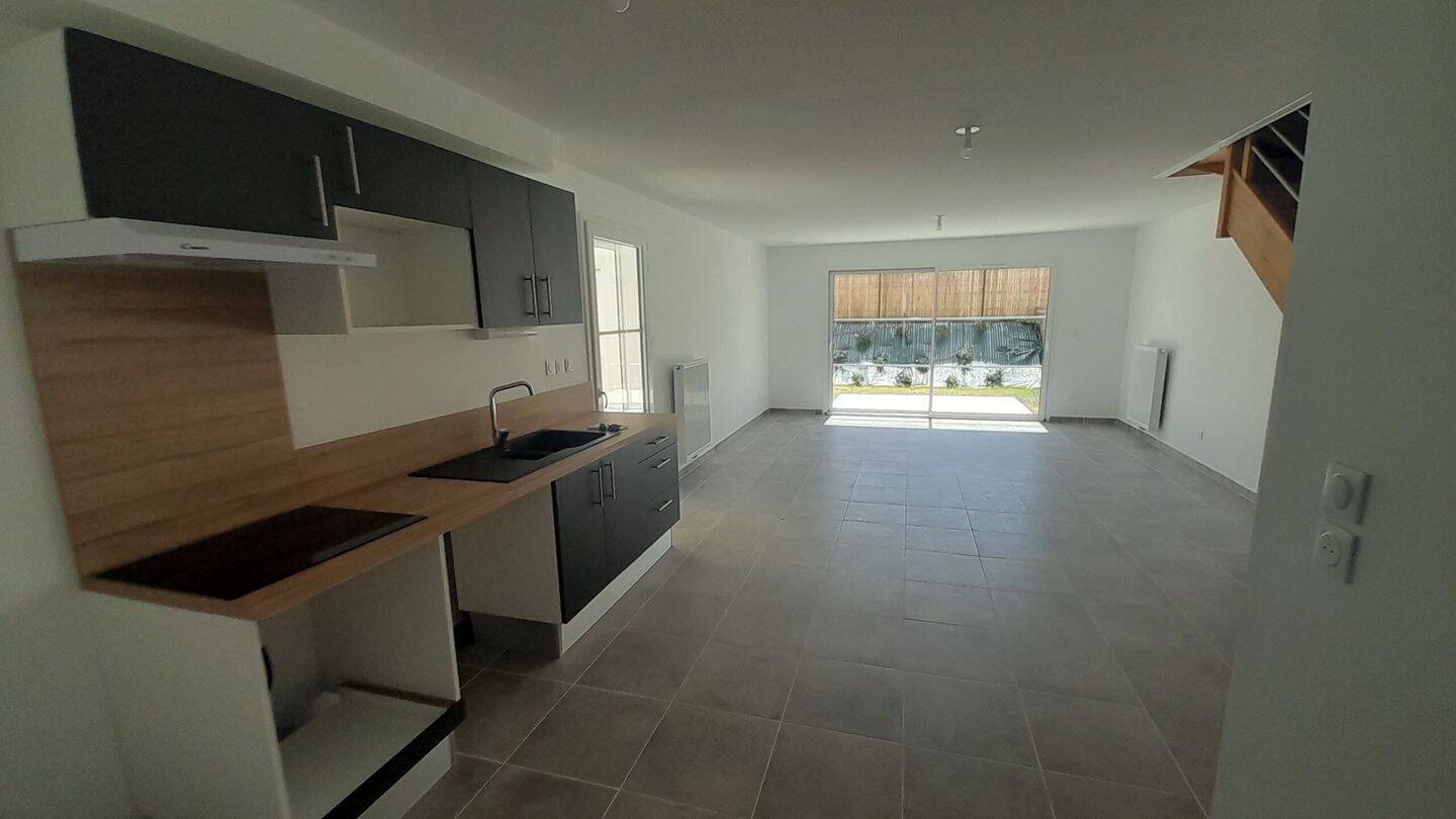 Maison 5 pièces 114 m² · à Saint-Médard-d'Eyrans · 114 m² · 1 240 €