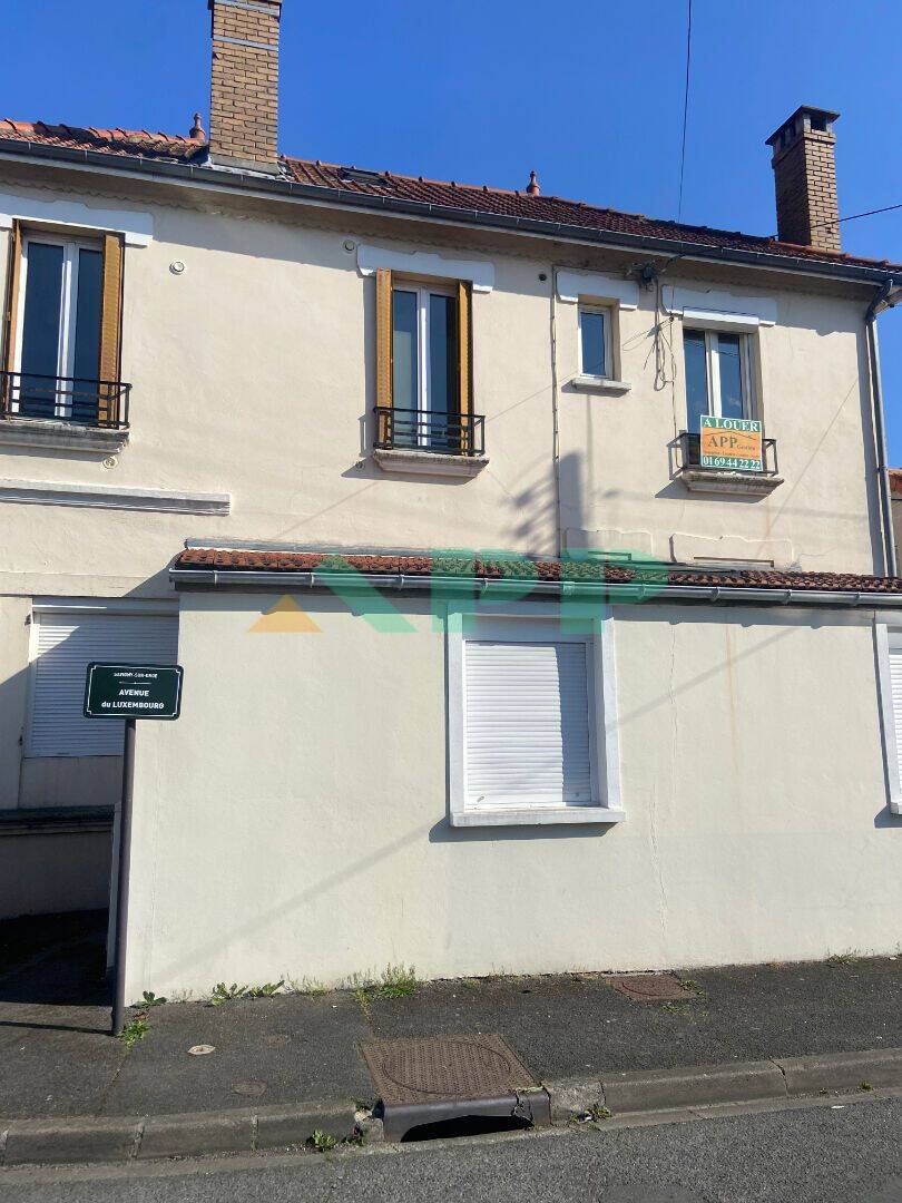 Appartement 2 pièces 28 m² · à Savigny-sur-Orge · 28,1 m² · 704 €/mois