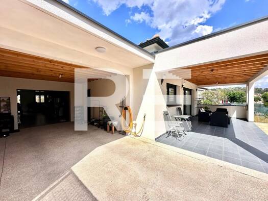 Maison de plain-pied à vendre 279 000 € 4 pièces 3 chambres 100 m² 440 m² de terrain Alès 30100