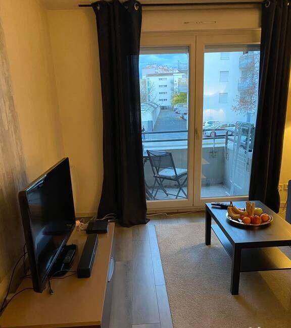 3 pièces 63 m² · à Bordeaux · 63 m² · 1 300 €