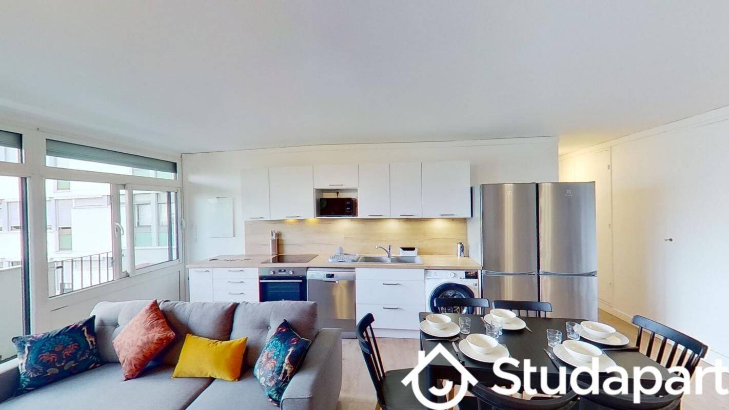 1 pièce 10 m² · à Paris 20ème Arrondissement · 10 m² · 999 €