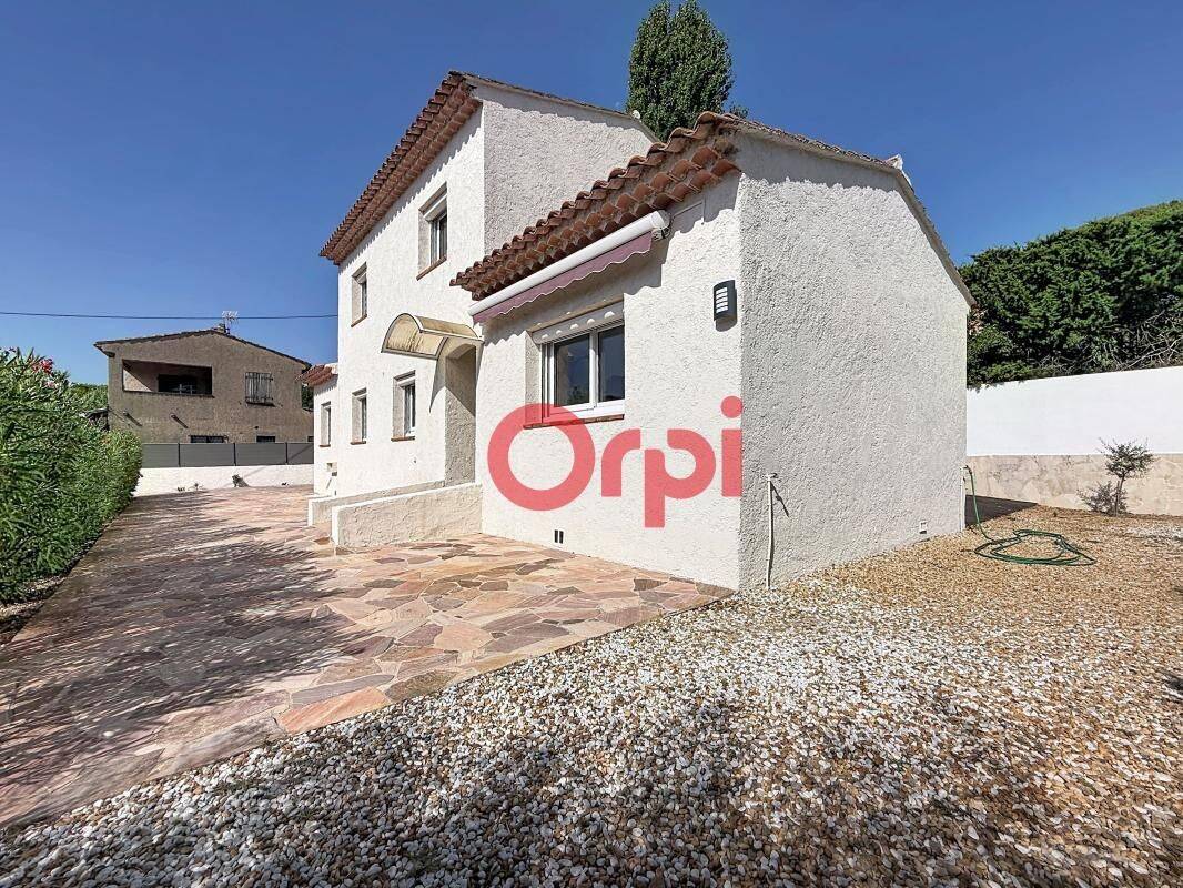 Maison 4 pièces 124 m² · à Sainte-Maxime · 124 m² · 709 000 €
