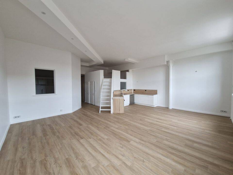 Appartement 2 pièces 71 m² · à Saint-André-lez-Lille · 71 m² · 980 €