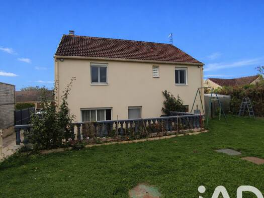 Maison à vendre 349 900 € 5 pièces 4 chambres 149 m² 629 m² de terrain Sept-Saulx 51400