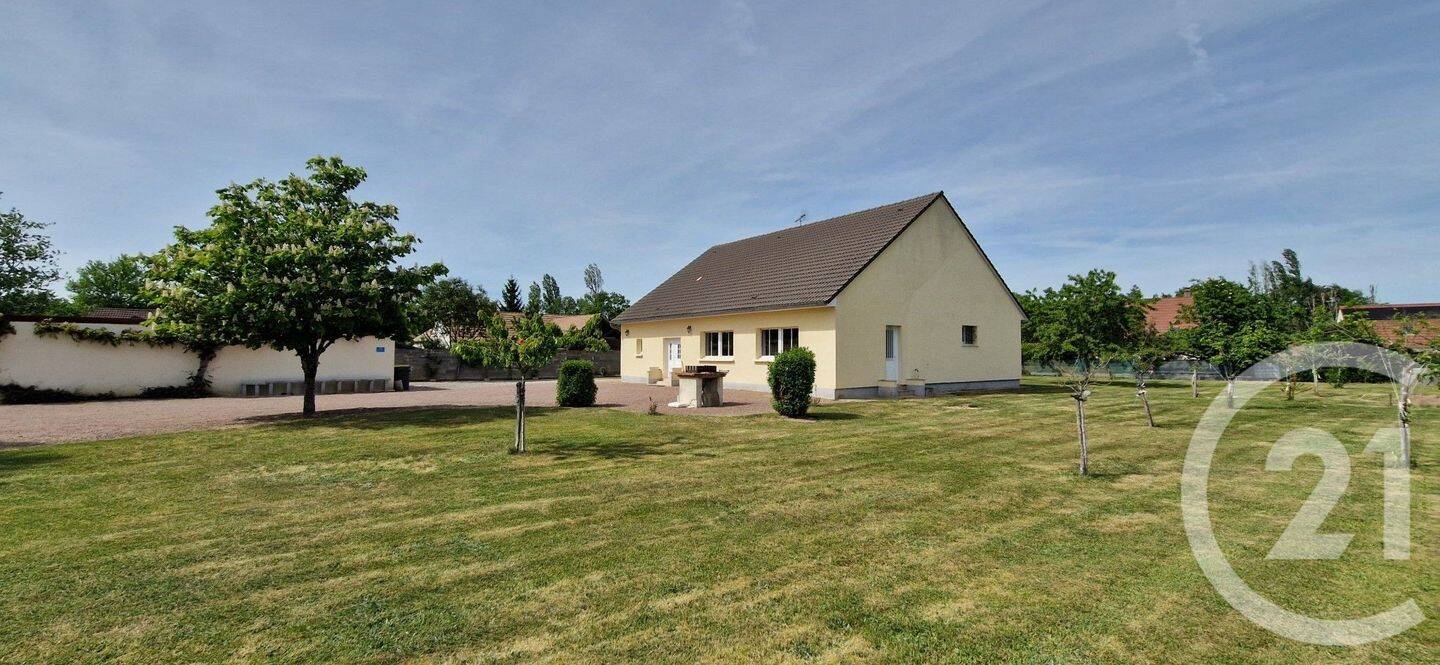 Maison 6 pièces 171 m² · à Châteauneuf-sur-Loire · 171 m² · 294 000 €