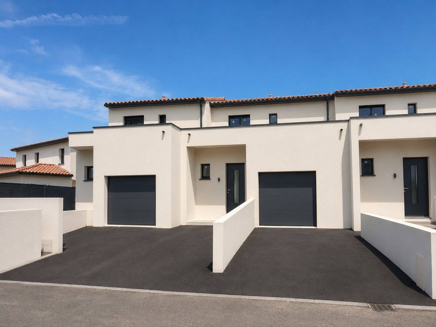Maison 5 pièces 116 m² · à Vic-la-Gardiole · 116 m² · 1 900 €