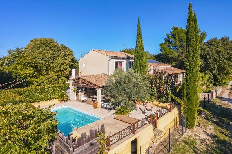 Maison 8 pièces 210 m² · à Garrigues-Sainte-Eulalie · 210 m² · 680 000 €