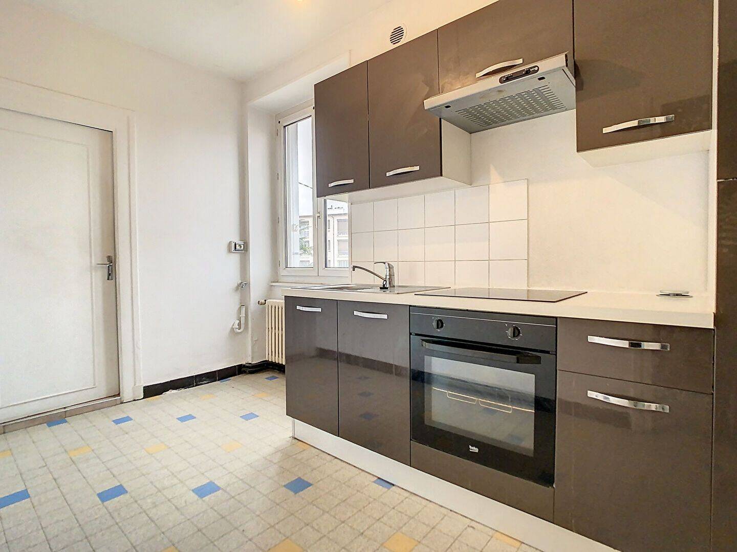Appartement 2 pièces 52 m² · à Tassin-la-Demi-Lune · 51,9 m² · 610 €/mois
