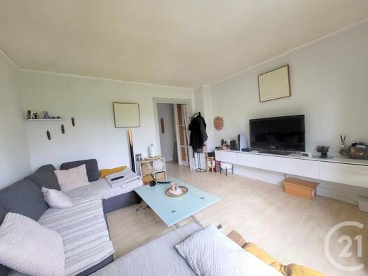 Appartement à vendre 149 000 € 3 pièces 2 chambres 54,4 m² 4ème étage Eaubonne 95600