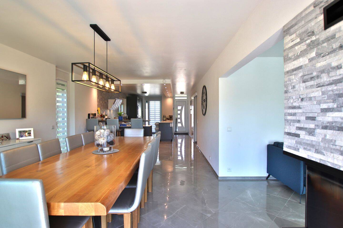 Maison 7 pièces 120 m² · à Saint-Julien-en-Genevois · 120 m² · 780 000 €