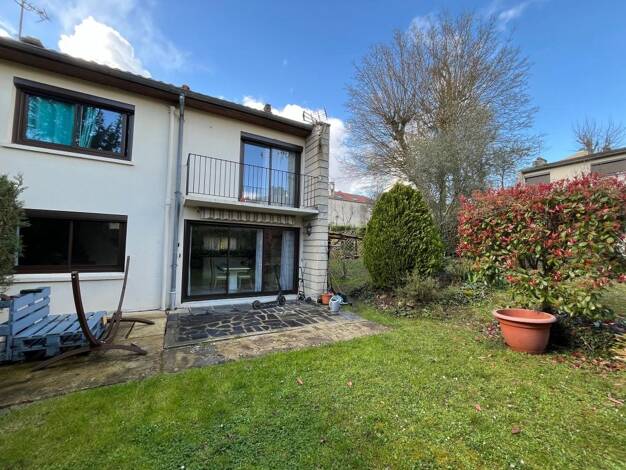 Maison à vendre 335 000 € 4 pièces 3 chambres 110 m² 380 m² de terrain Andilly 95580