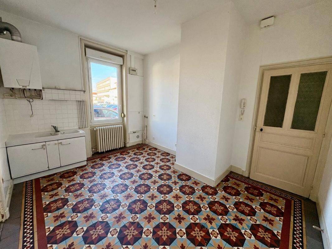 Appartement 3 pièces 70 m² · à Roanne · 70 m² · 542 €
