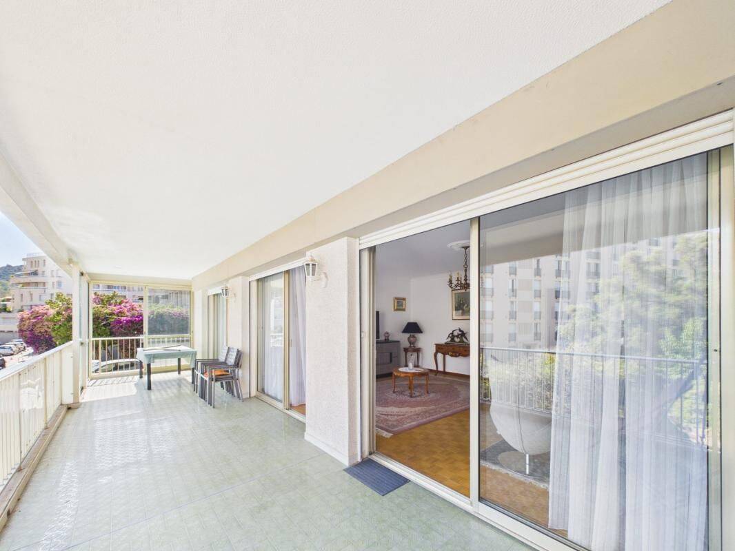 Appartement 4 pièces 131 m² · à Ajaccio · 131 m² · 699 000 €