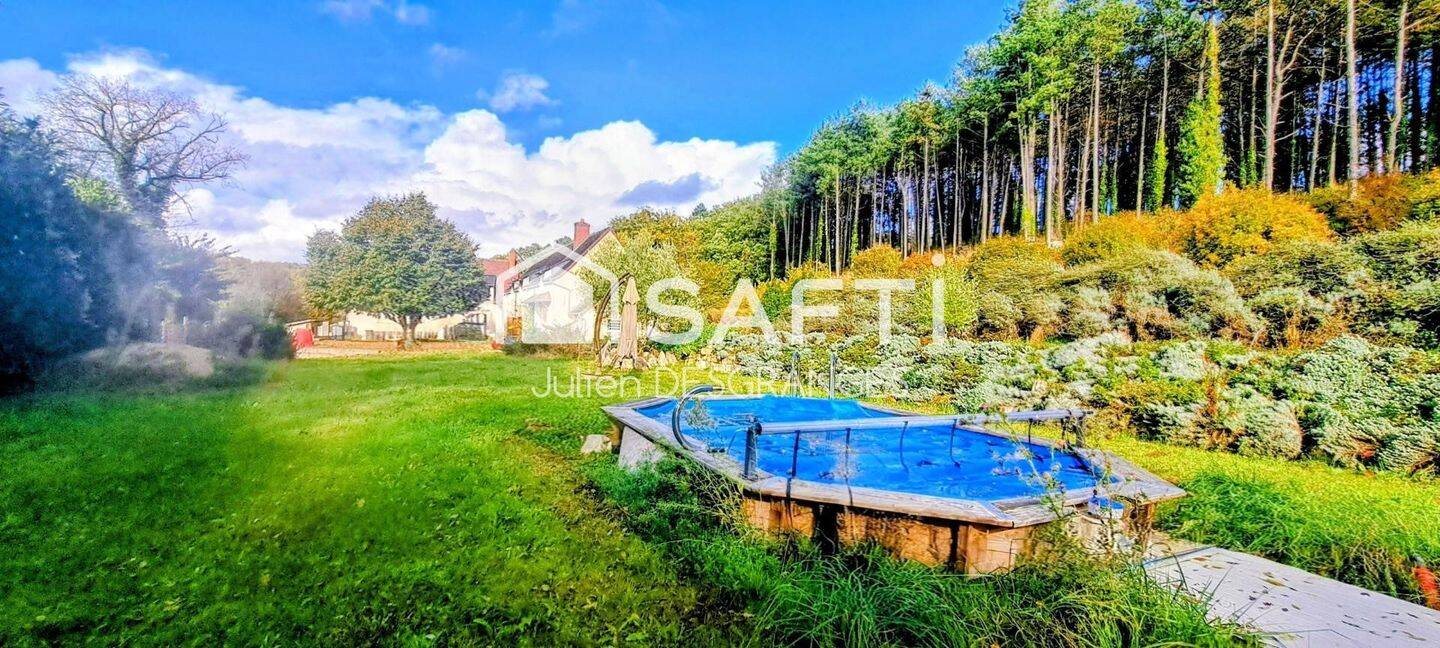 Maison 8 pièces 215 m² · à Amboise · 215 m² · 485 000 €