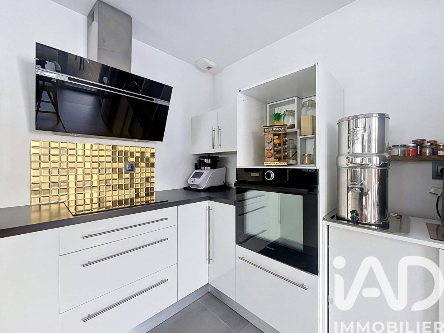 Maison 5 pièces 108 m² · à Tours · 108 m² · 305 000 €