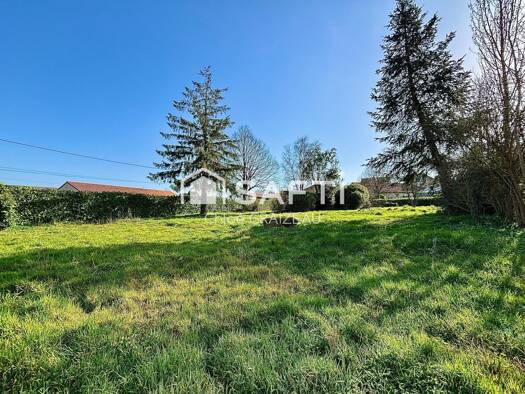 Terrain constructible à vendre 17 900 € 540 m² de terrain La Chapelle-Saint-Laurent 79430