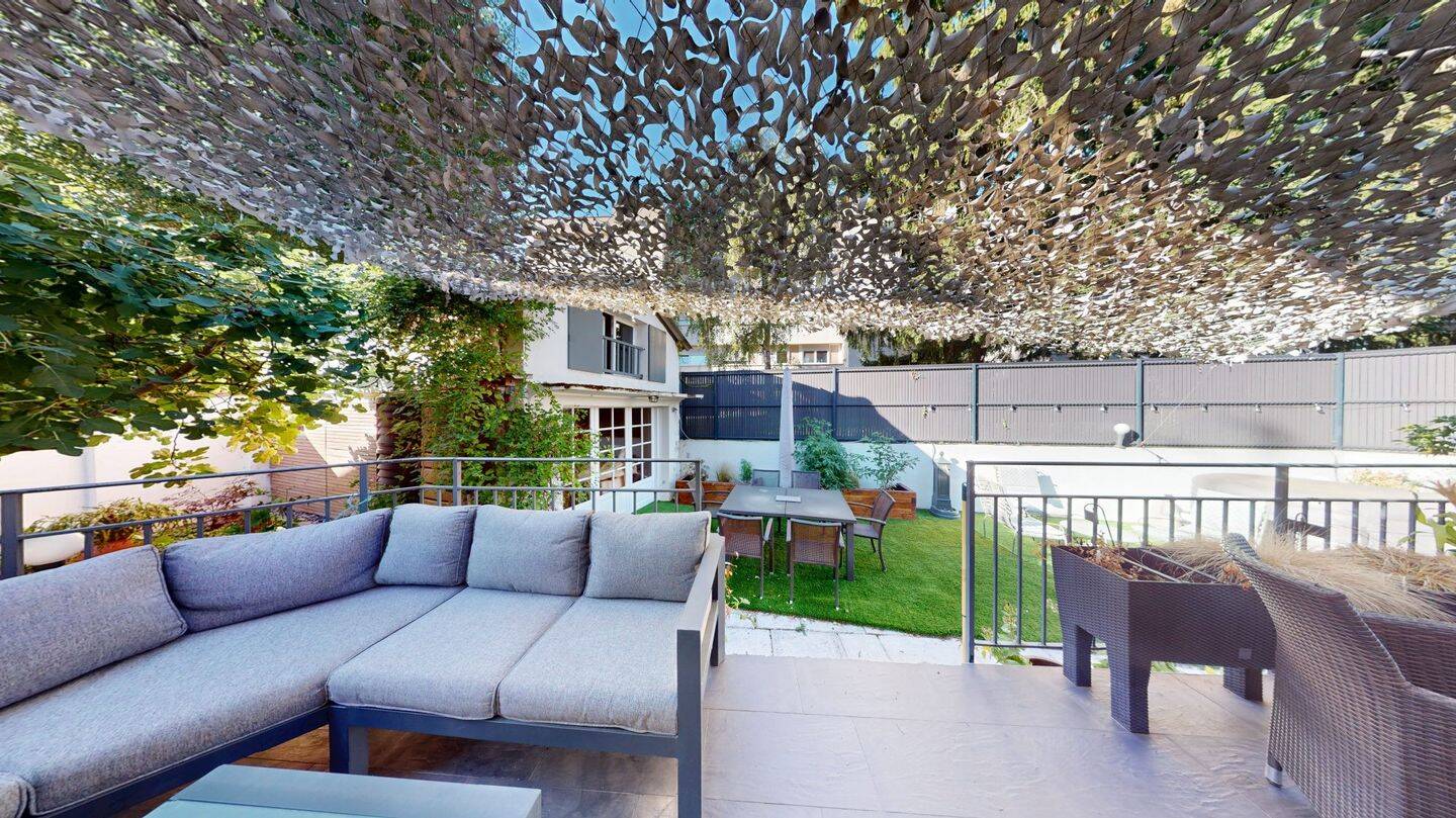 Maison 8 pièces 206 m² · à Riedisheim · 206 m² · 559 000 €