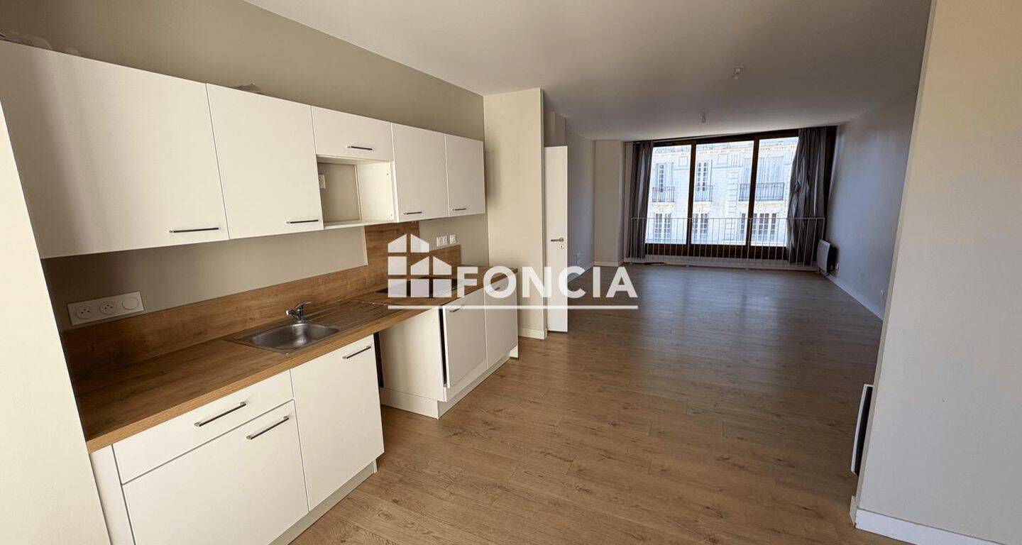 Appartement 4 pièces 88 m² · à Limoges · 88,1 m² · 790 €/mois