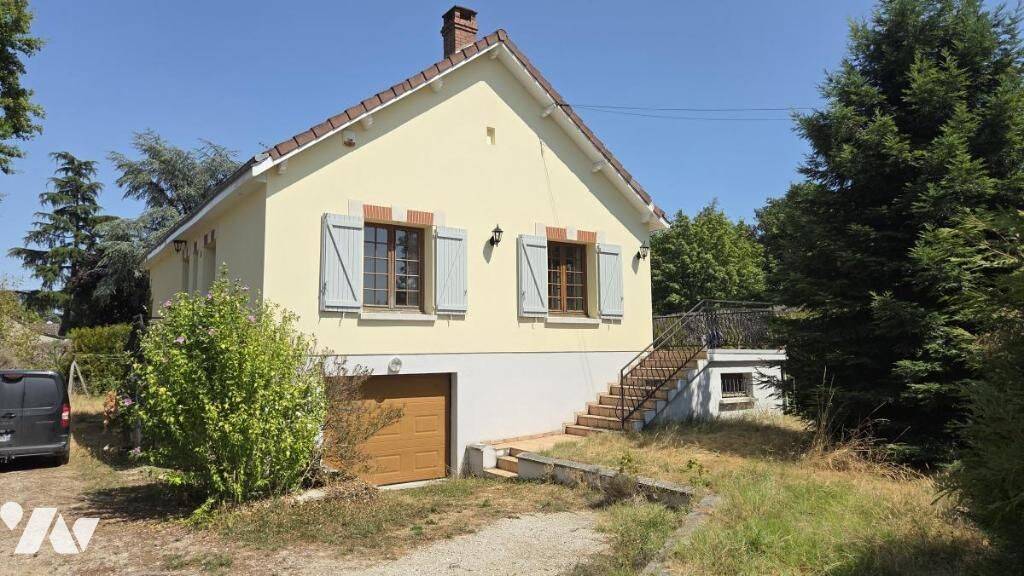 Maison 6 pièces 627 m² · à Vitry-aux-Loges · 627 m² · 209 000 €