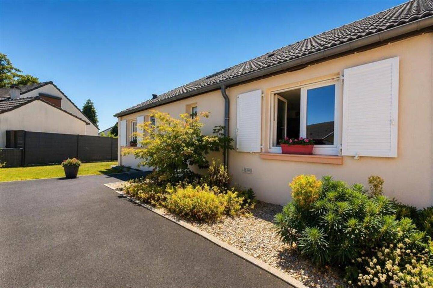 Maison 9 pièces 147 m² · à Marly · 147 m² · 390 000 €
