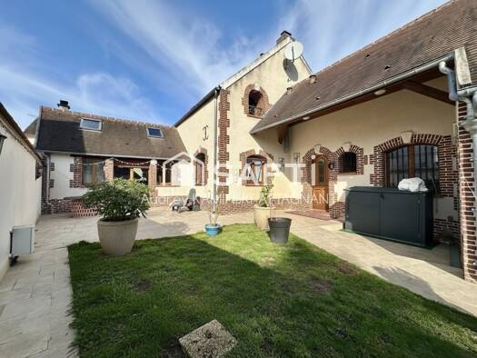 Maison à vendre 291 200 € 4 pièces 3 chambres 121 m² 224 m² de terrain Grisy-les-Plâtres 95810