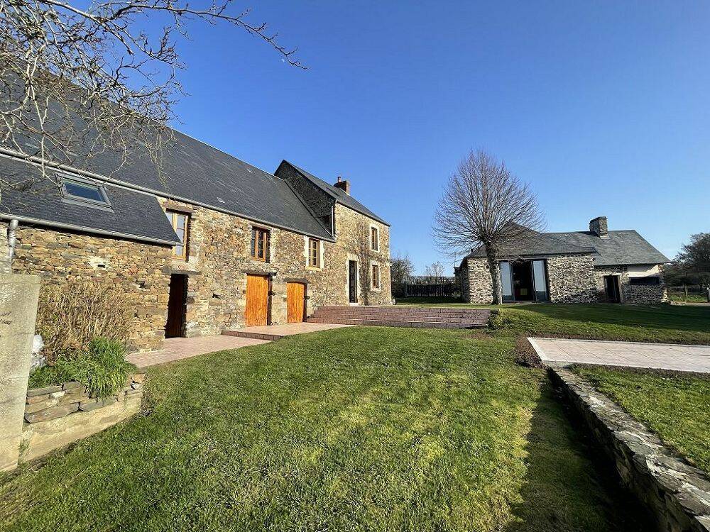 Maison 9 pièces 240 m² · à Thury-Harcourt-le-Hom · 240,4 m² · 630 000 €