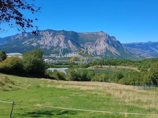 Terrain constructible à vendre 96 000 € 1 377 m² de terrain Claret 05110