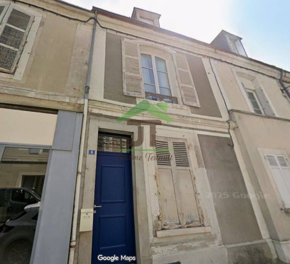 Maison 6 pièces 157 m² · à Châteaudun · 156,5 m² · 179 000 €