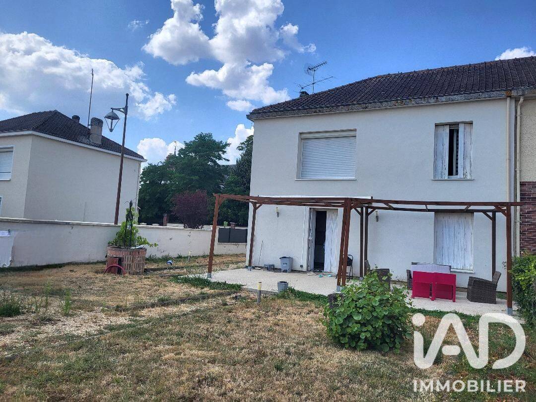 Maison 5 pièces 100 m² · à Varennes-sur-Seine · 100 m² · 242 000 €