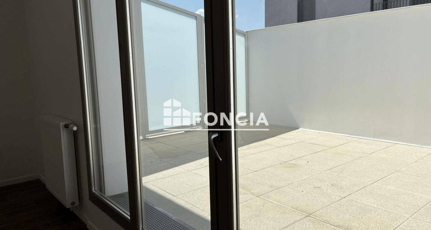 Appartement 3 pièces 62 m² · à Carrières-sous-Poissy · 62 m² · 1 045 €