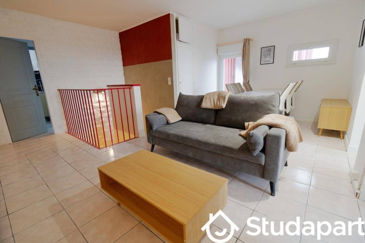 1 pièce 10 m² · à Le Mée-sur-Seine · 10 m² · 460 €/mois