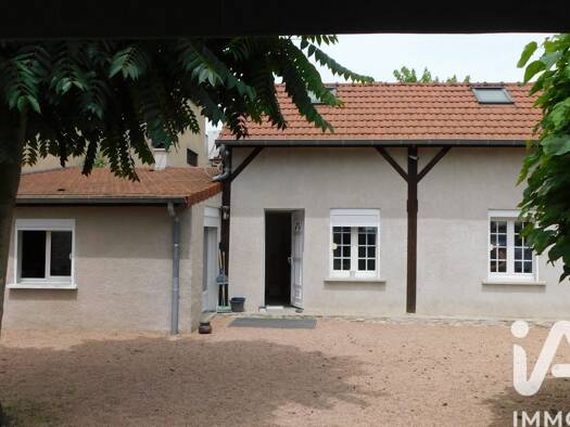 Maison à vendre 129 000 € 4 pièces 3 chambres 84 m² 274 m² de terrain Montcourtais Montluçon 03100