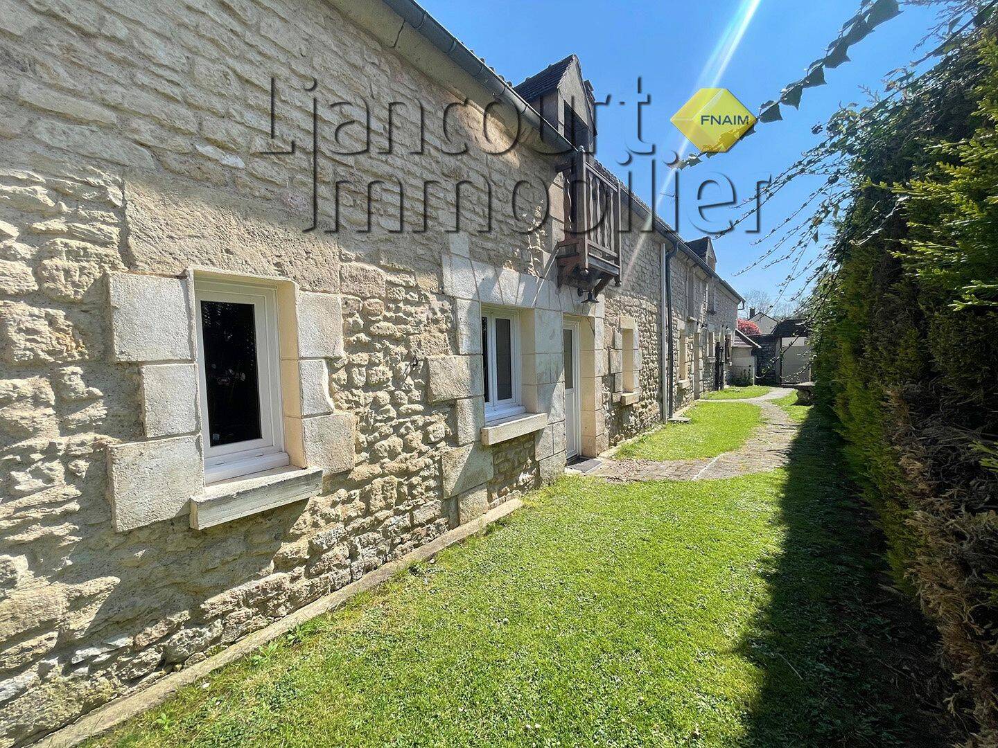 Maison 6 pièces 134 m² · à Angy · 134 m² · 320 000 €