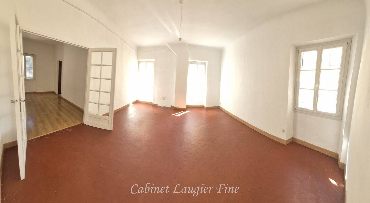 Appartement 3 pièces 65 m² · à Marseille 2ème Arrondissement · 65 m² · 899 €/mois