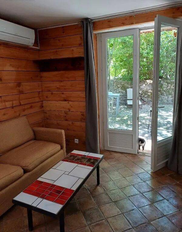Appartement 2 pièces 63 m² · à Aix-en-Provence · 63 m² · 1 050 €