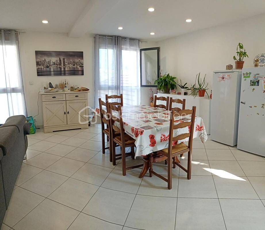 Maison 9 pièces 201 m² · à Barraux · 201 m² · 360 000 €