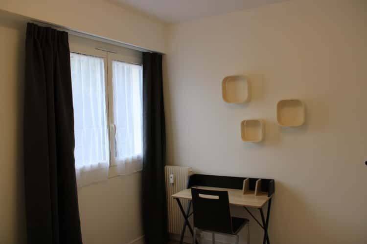 Apartment in Avenue Henry Dunant, Nice for 73 m² with 3 bedrooms — 2