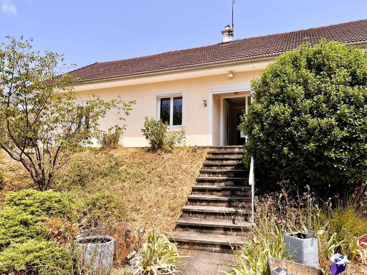 Maison 6 pièces 150 m² · à Mellecey · 150,1 m² · 255 000 €