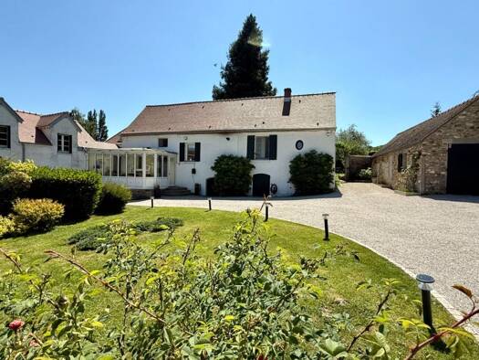 Maison à vendre 459 000 € 10 pièces 5 chambres 190 m² 1 711 m² de terrain Le Heaulme 95640