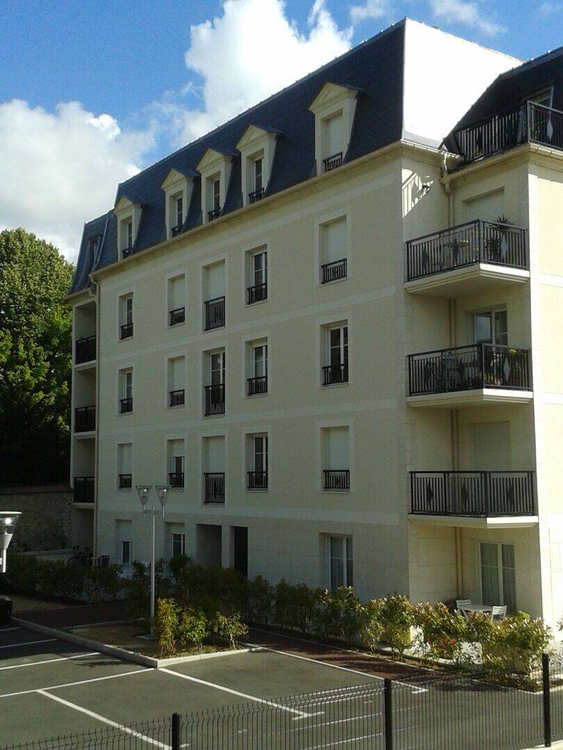 Appartement 2 pièces 47 m² · à Clermont · 47 m² · 690 €