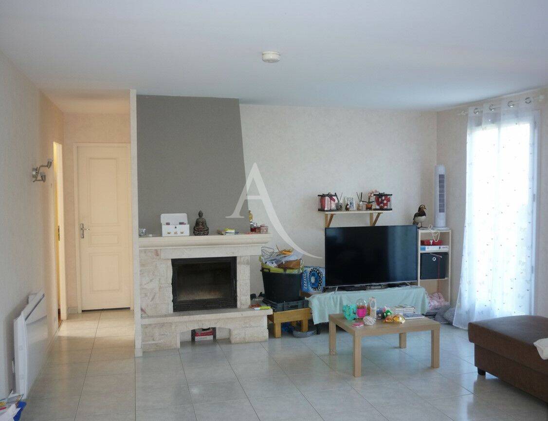 Maison 4 pièces 100 m² · à Lamotte-Beuvron · 100 m² · 208 000 €