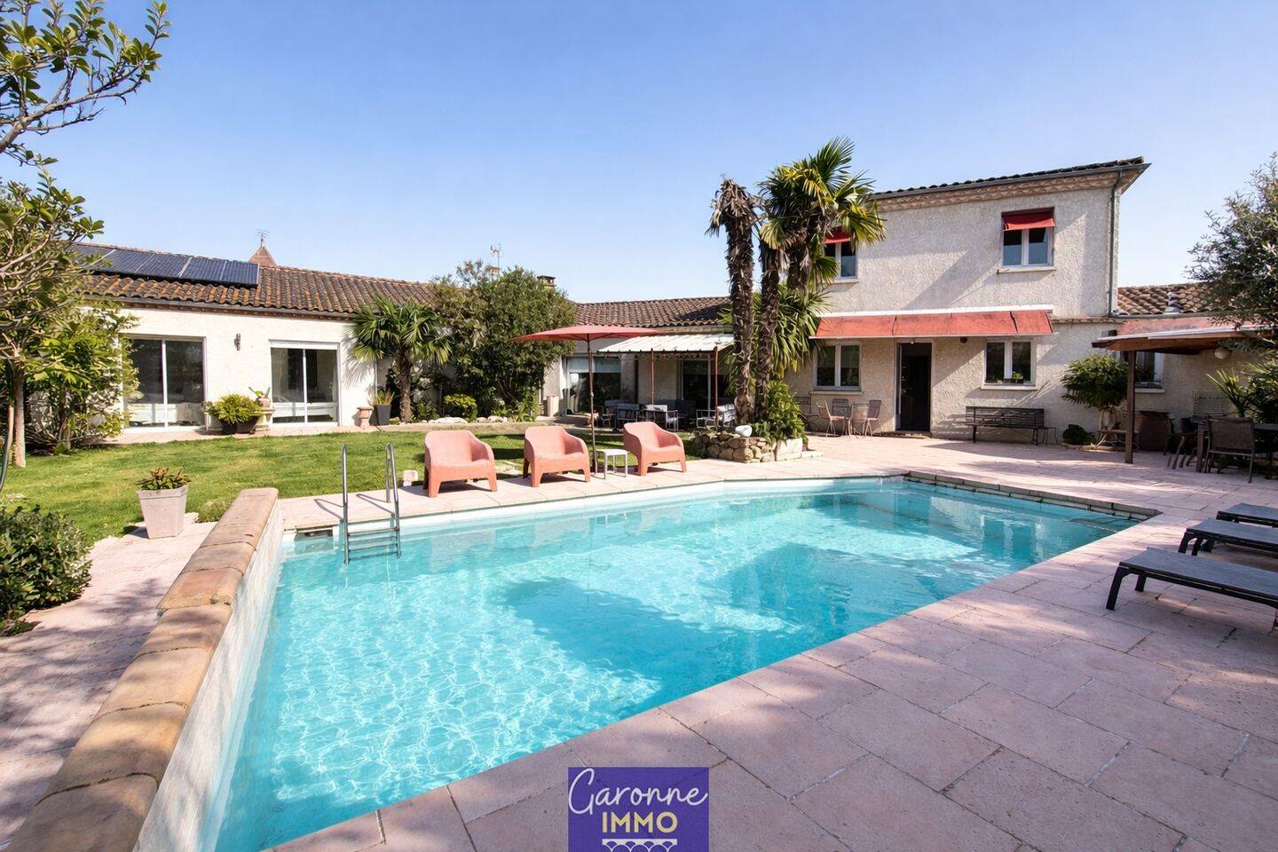 Maison 8 pièces 245 m² · à Tonneins · 245 m² · 259 000 €