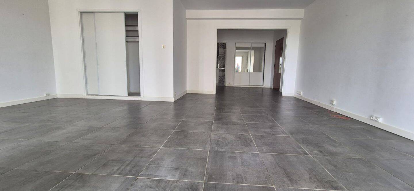 Appartement 5 pièces 104 m² · à Toulon · 104 m² · 310 000 €