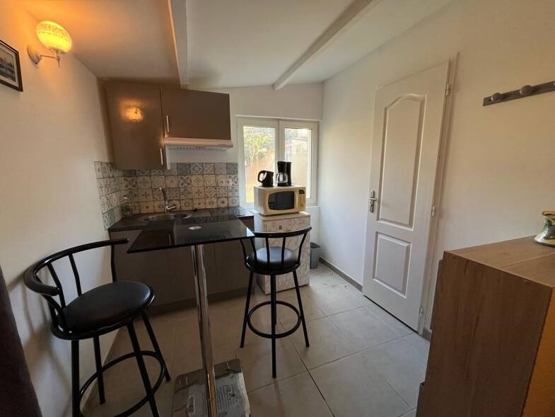 Appartement à louer 520 € 1 pièce 20 m² Blauzac 30700