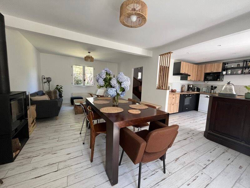 Maison 6 pièces 106 m² · à Moëlan-sur-Mer · 106 m² · 359 040 €