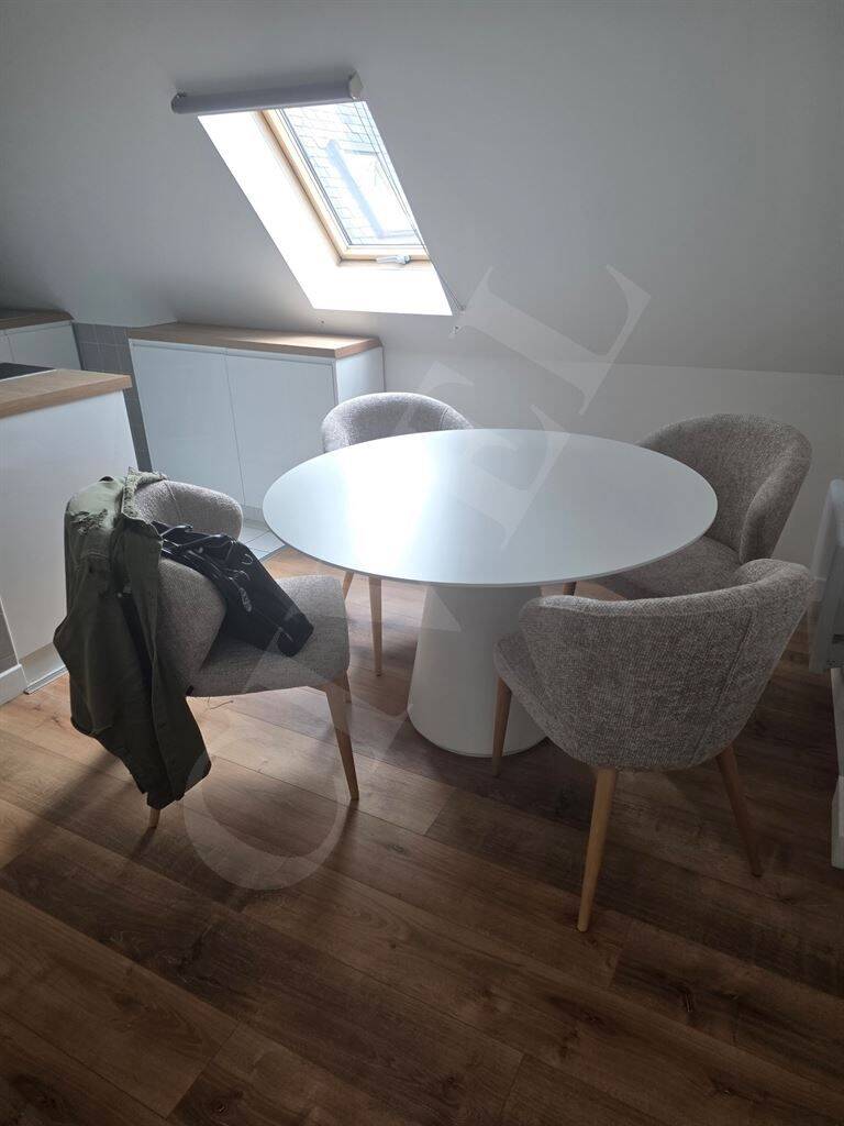 Appartement 2 pièces 33 m² · à Paris 8ème Arrondissement · 33 m² · 1 700 €