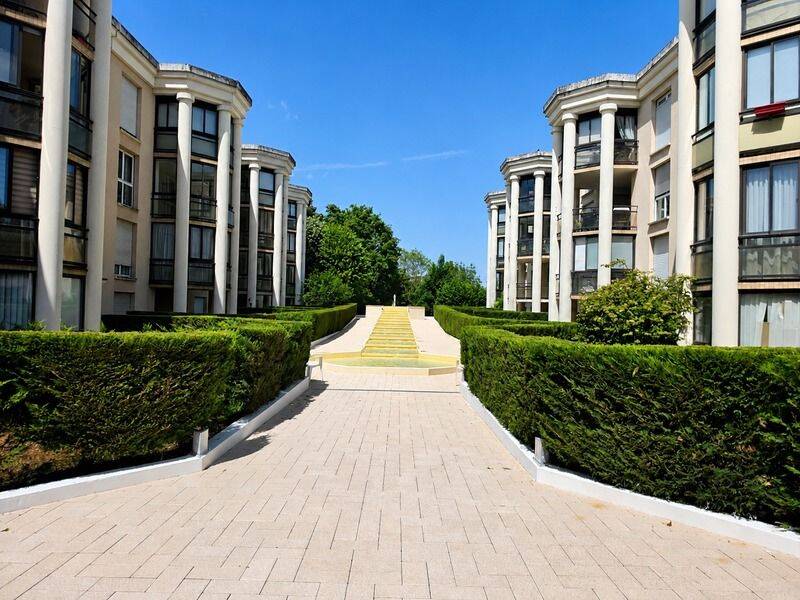 Appartement 1 pièce 27 m² · à Dijon · 27 m² · 69 000 €